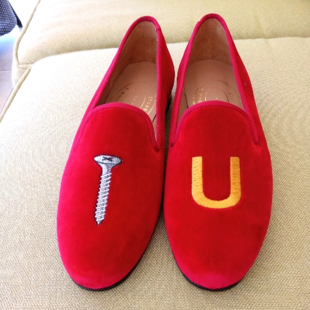 Women's shoes